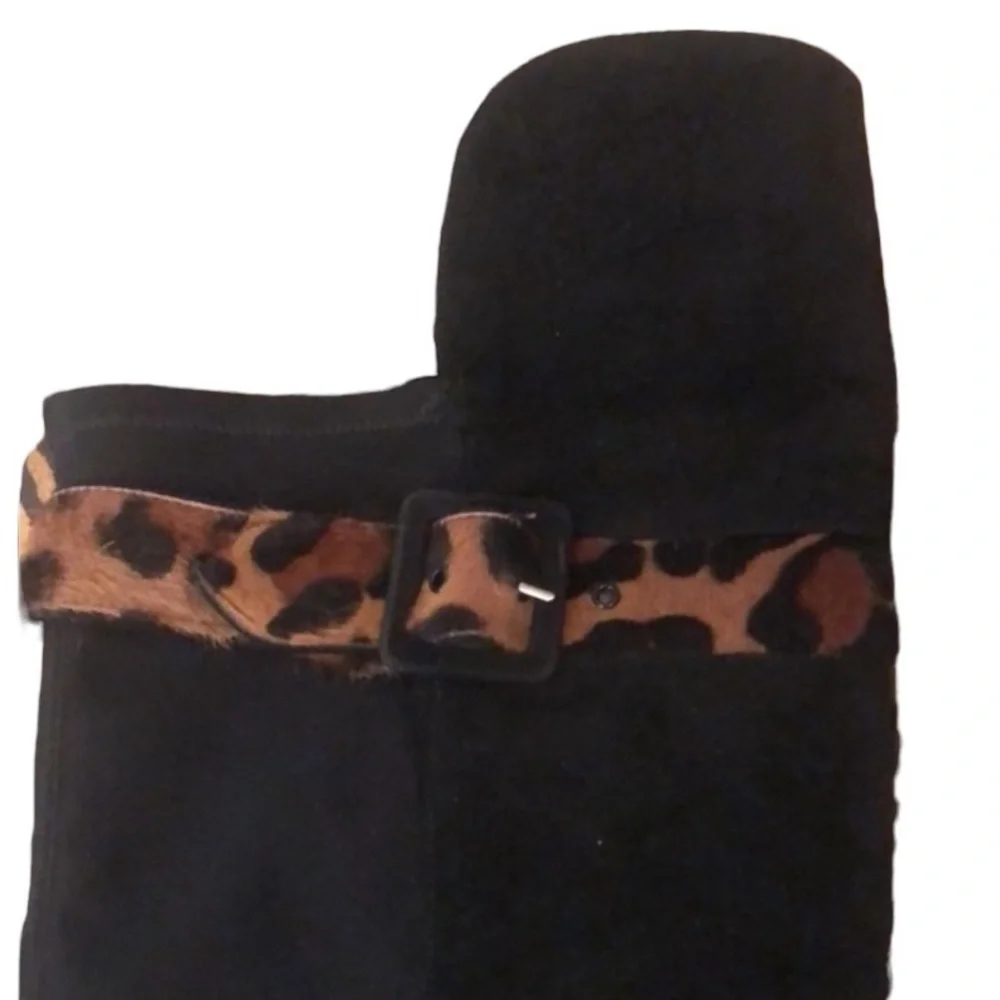 Stuart Weitzman  Size 10 black suede  boots over the knee with stretch